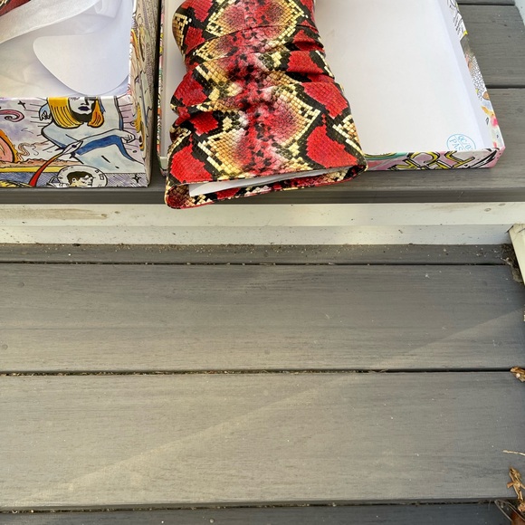 Jeffrey Campbell Guillo-2 Heeled Boots in Red and Yellow Snakeskin Pattern Sz 10 - Picture 6 of 8